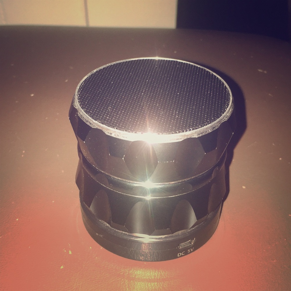 Bluetooth speaker